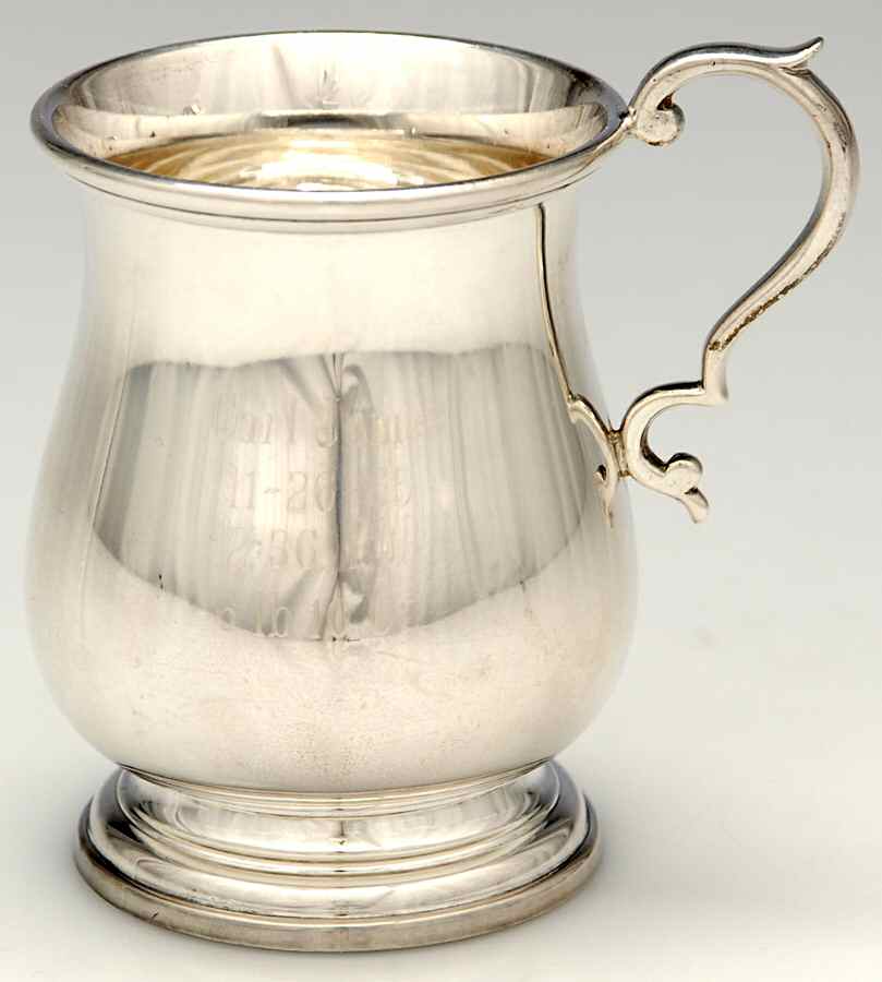 6200 (Sterling, Hollowware) Footed Baby Cup by Lunt Silver-1
