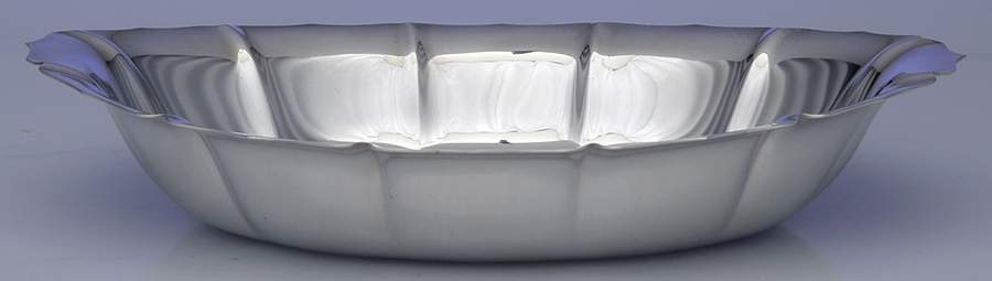 Early Dublin (Silverplate, Hollowware) Silverplate Oval Vegetable Bowl by Lunt Silver-1