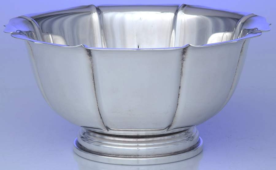 Early Dublin (Silverplate, Hollowware) 8" Round Footed Vegetable Bowl by Lunt Silver-1