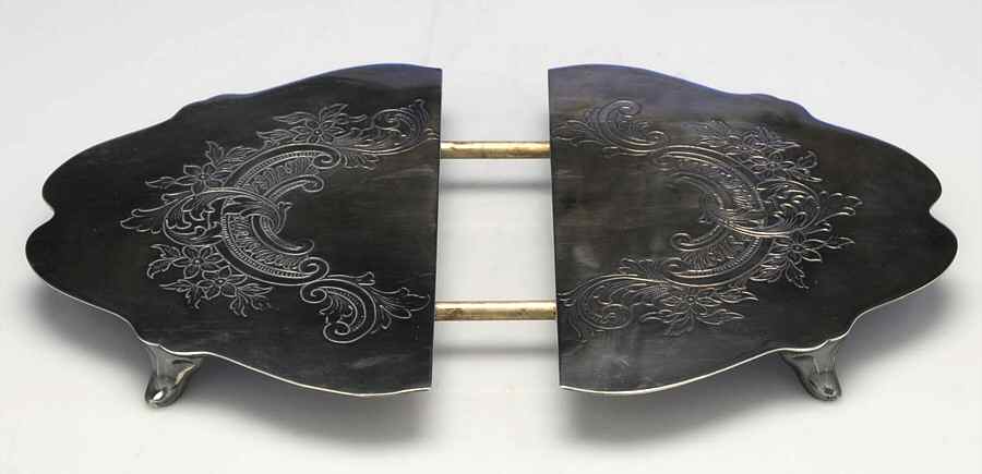 2392 (Silverplate, Hollowware) Expandable Trivet by Lawrence B Smith -1