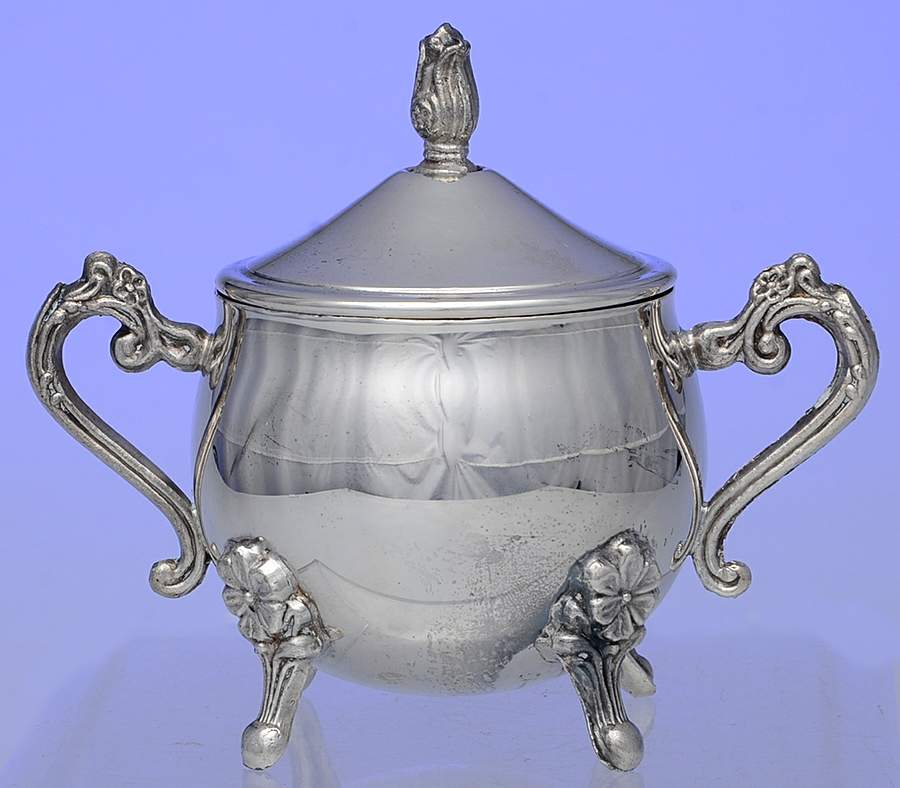 LEO8 (Silverplate, Hollowware) Sugar Bowl & Lid by Leonard Silver Mfg Co-1