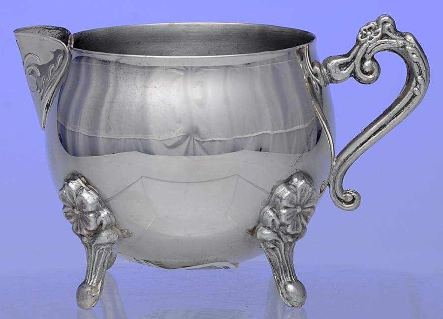 LEO8 (Silverplate, Hollowware) Creamer by Leonard Silver Mfg Co-1