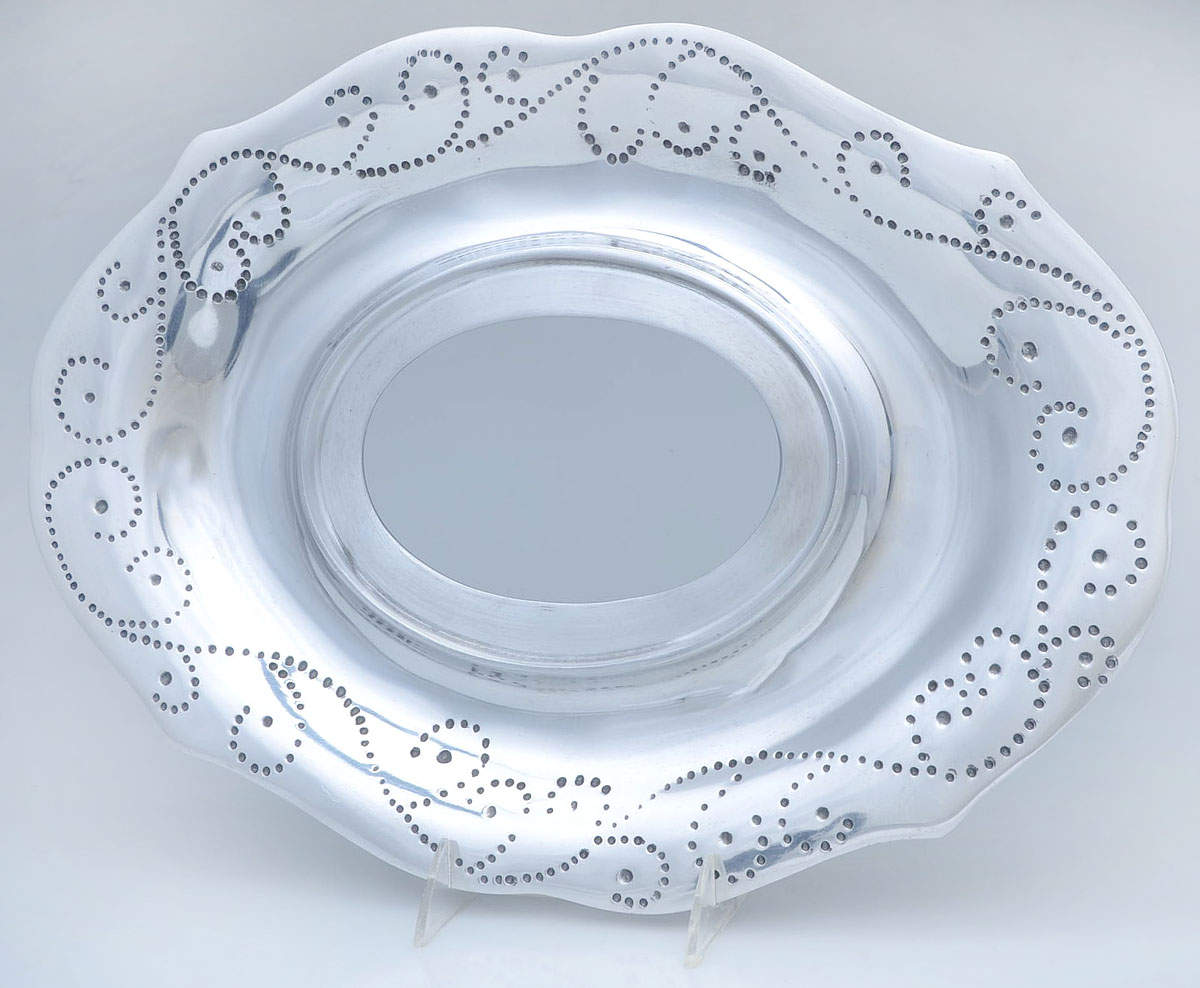 French Perle (Aluminum, Hollowware) Oval Cheese Board No Insert by Lenox-1