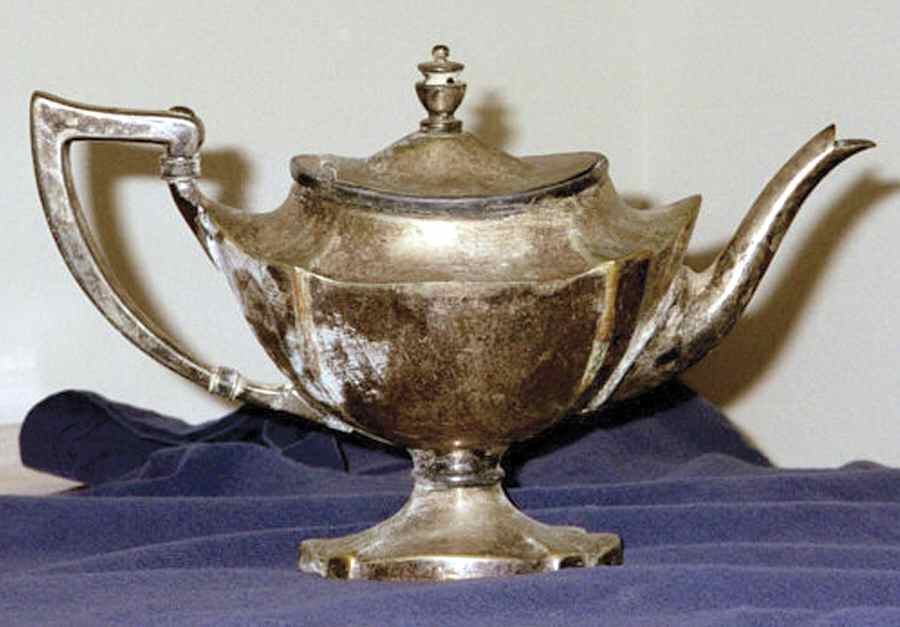 1417 (Silverplate, Hollowware) Teapot by Lawrence B Smith -1