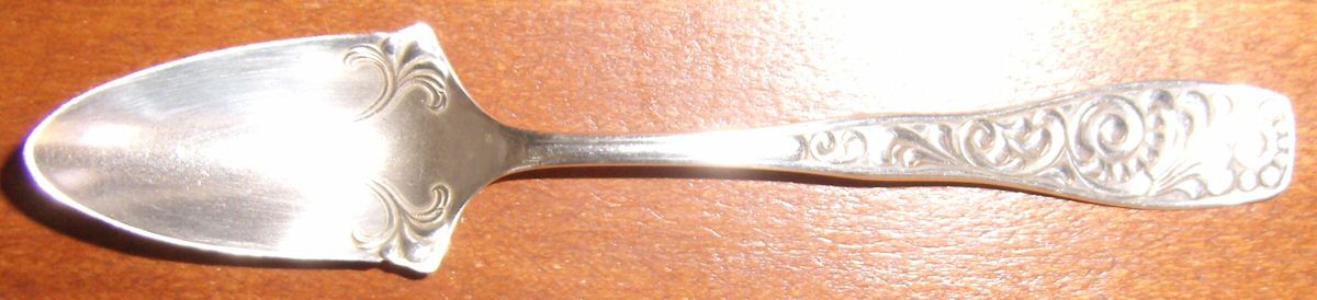 LUS57 (Silverplate) Fruit/Orange Spoon by Lunt Silver-1