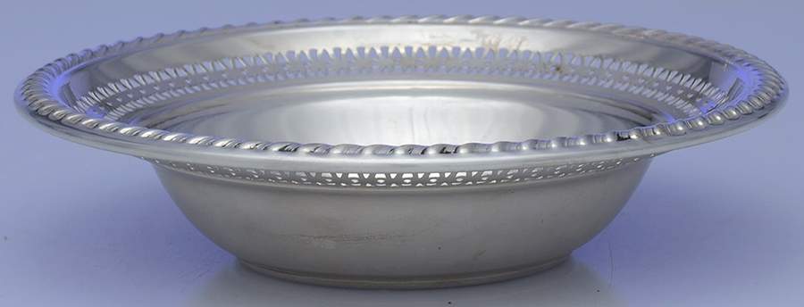 27 (Sterlling, Hollowware) 6" Bon Bon Bowl by La Pierre Silver-1