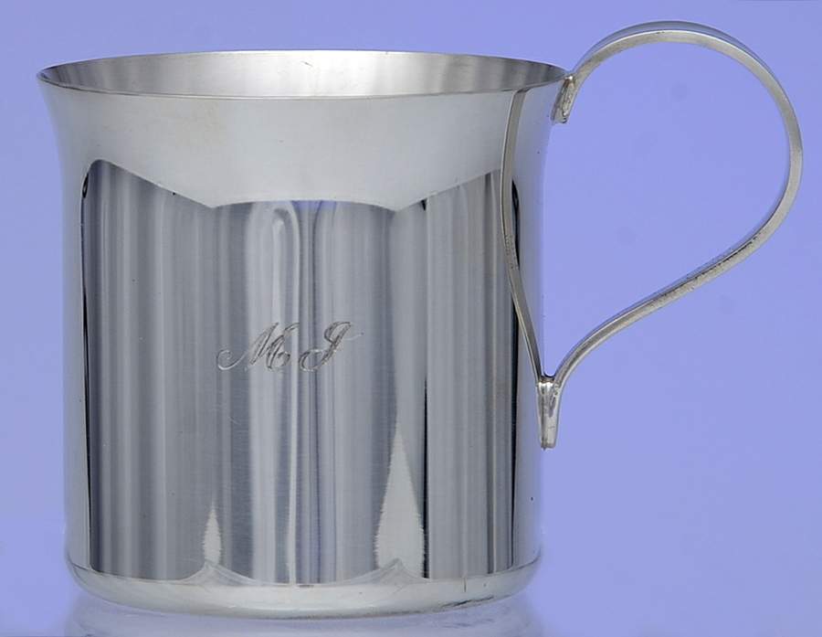 C-208 (Silverplate, Hollowware) Baby Cup by Lunt Silver-1