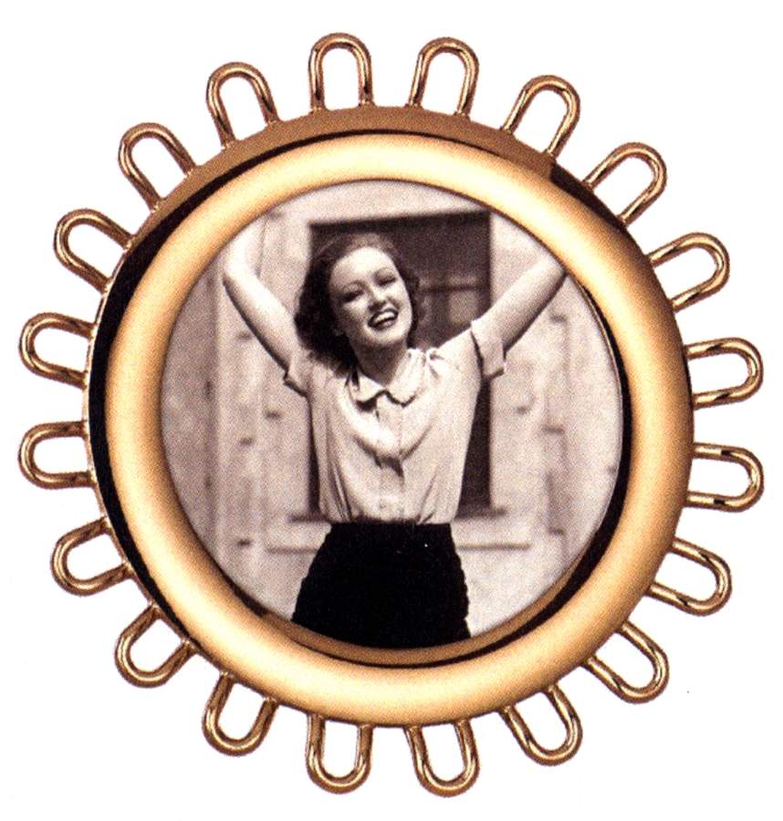 Keaton Street (Gold Plate, Hollowware) Round Frame Holds 4" X 6" by Lenox-1