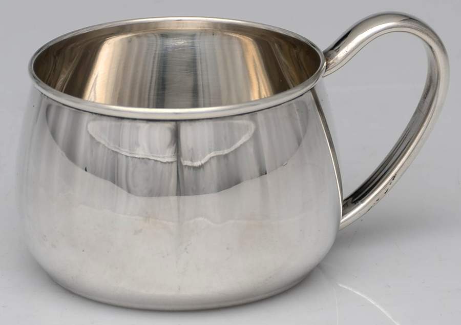 593-T (Sterling, Hollowware) Baby Cup by Lunt Silver-1