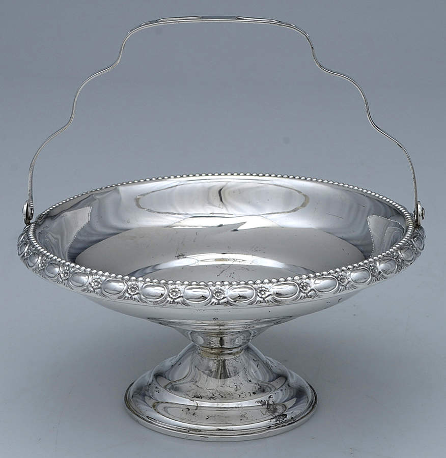 96A (Sterling, Hollowware) 6" Weighted Handled Basket by La Pierre Silver-1