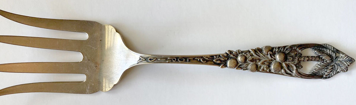LUS73 (Sterling) Small Chipped Beef Fork by Lunt Silver-1