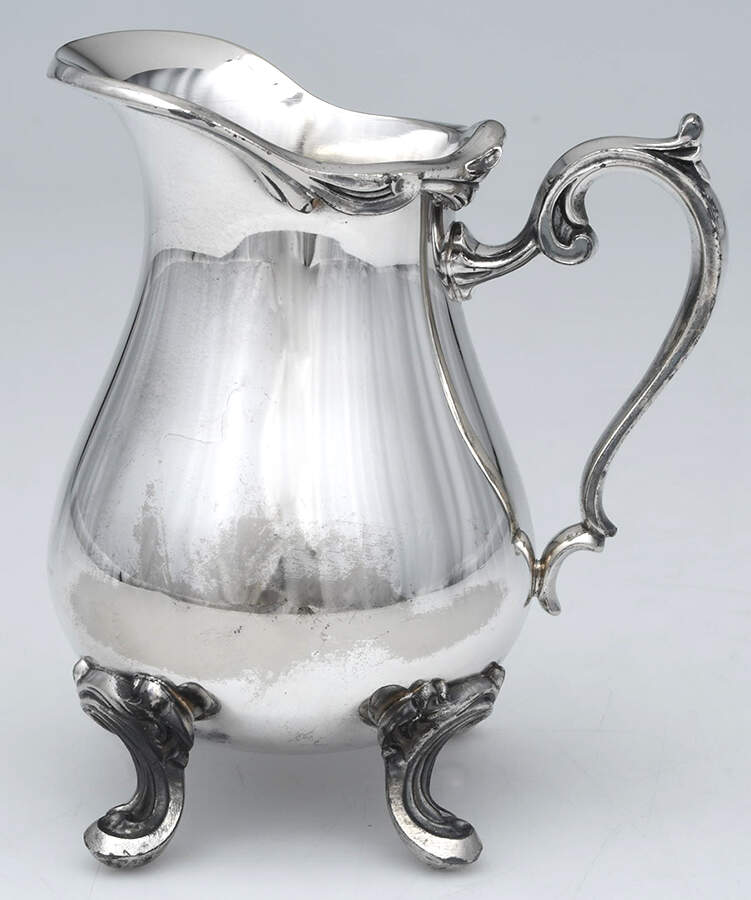 LEO25 (Silverplate, Hollowware) Creamer by Leonard Silver Mfg Co-1