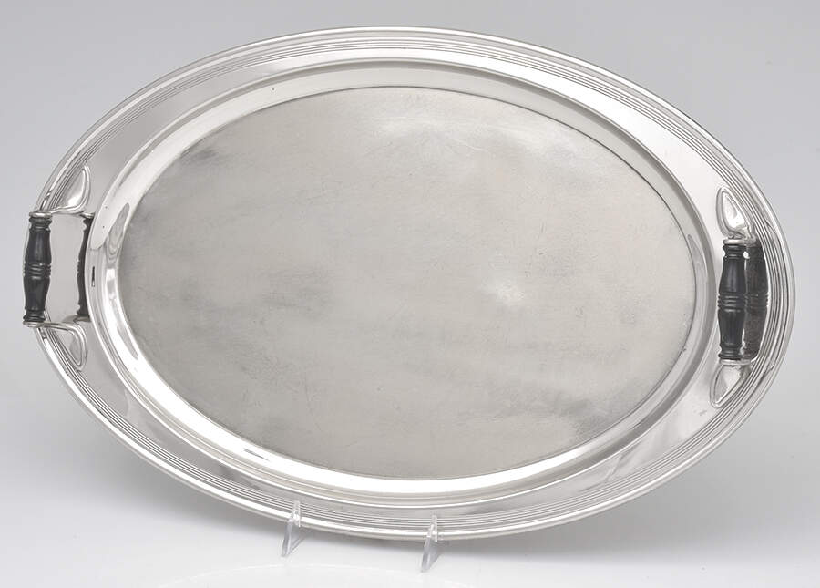 LFC16 (Silverplate, Hollowware) Silverplate Waiter Tray by Landers, Frary & Clark-1