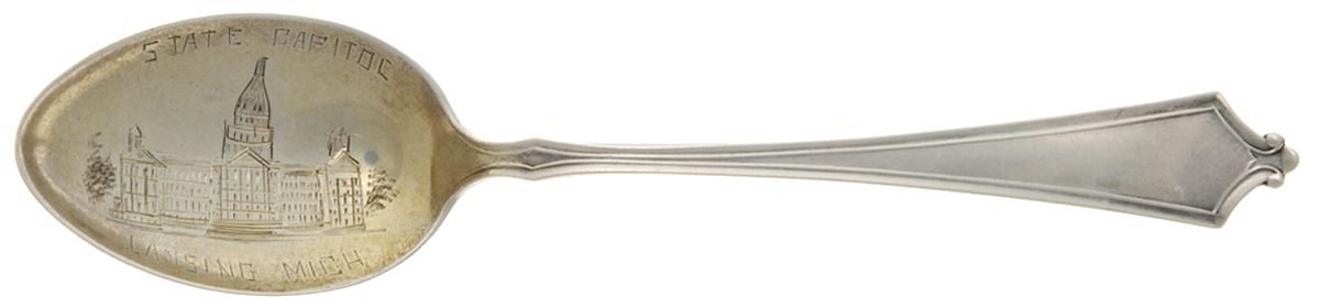 Abraham Lincoln (Sterling, 1910) Souvenir Spoon (Teaspoon) by Manchester-1