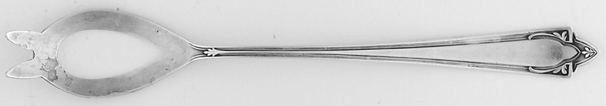 Doric (Sterling, 1932) Olive Fork by Manchester-1