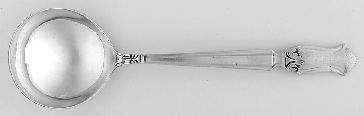 Duke of Windsor (Sterling, 1937) Round Bowl Soup Spoon (Bouillon) by Manchester-1