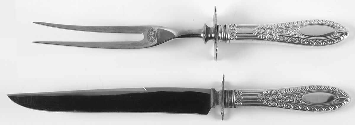 Gadroonette (Sterling, 1938, No Monograms) Small Stainless Blade 2-Piece Steak Carving Set by Manchester-1