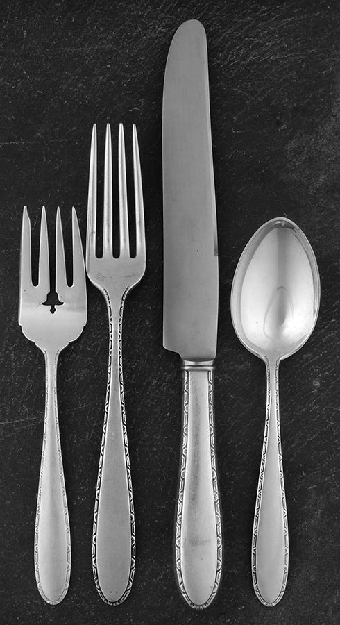Manchester (Sterling, 1932, No Monograms) 4 Piece Place Size Setting by Manchester-1
