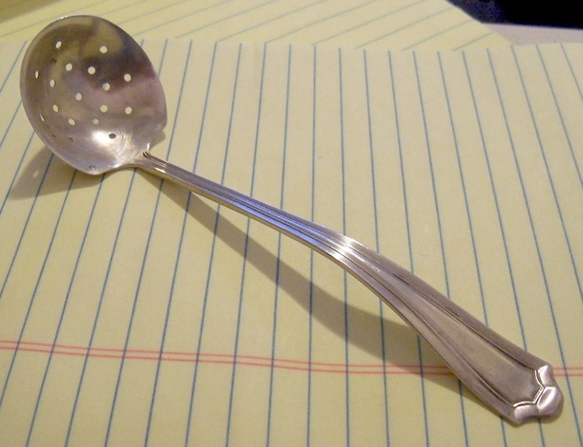 Mary Warren (Sterling, 1910-1932) Large Sugar Sifter by Manchester-1