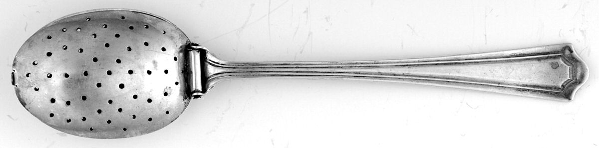 Mary Warren (Sterling, 1910-1932) Solid Individual Tea Ball Spoon by Manchester-1