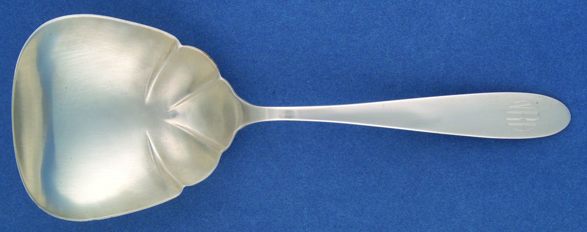 Pilgrim (Sterling, 1932) Small Solid Berry/Casserole Spoon by Manchester-1