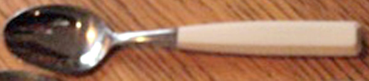 Classique-Ivory (Stainless) Teaspoon by Mikasa-1