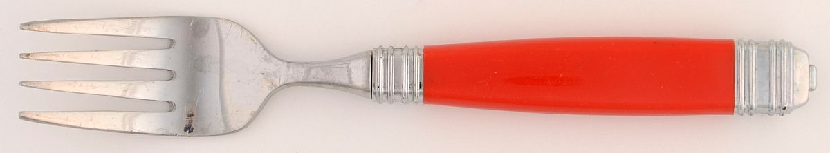 Continental-Primary Red (Stainls) Youth Fork by Mikasa-1
