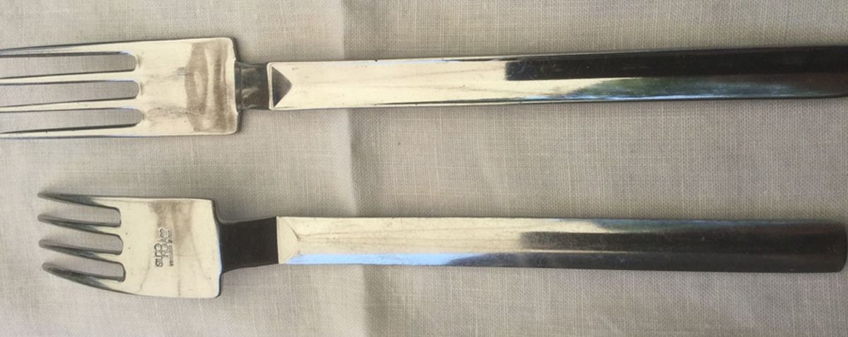 Retro (Stainless) Medium Solid Cold Meat Serving Fork by Mikasa-1