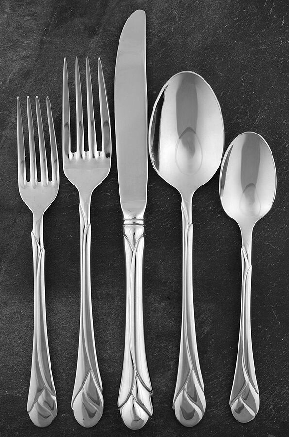 Sweet Pea (Stainless) 40 Piece Estate Set by Mikasa-1