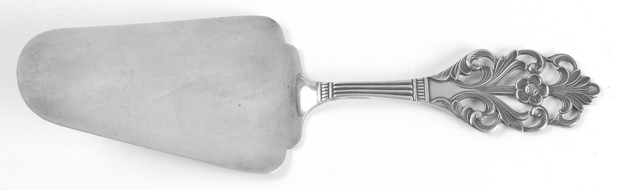 Viking Rose (Sterling) Small Solid Pastry Server by T H Marthinsen Silver-1