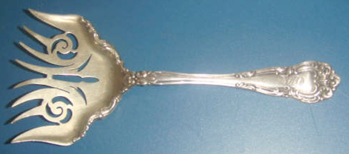 Angelo (Sterling, 1910) Large Solid Tined Sardine Serving Fork by Mount Vernon-1