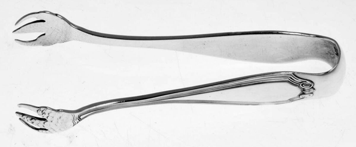 Chelsea (Sterling, 1918) Small Sugar Tongs by Mount Vernon-1
