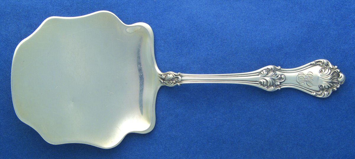 Corinthian (Sterling, 1891) Solid Waffle Server by Mount Vernon-1