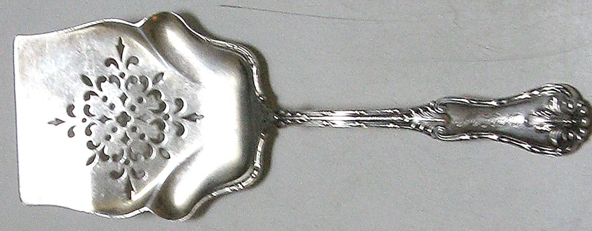 Josephine (Sterling, 1899) Solid Pierced Waffle Server by Mount Vernon-1