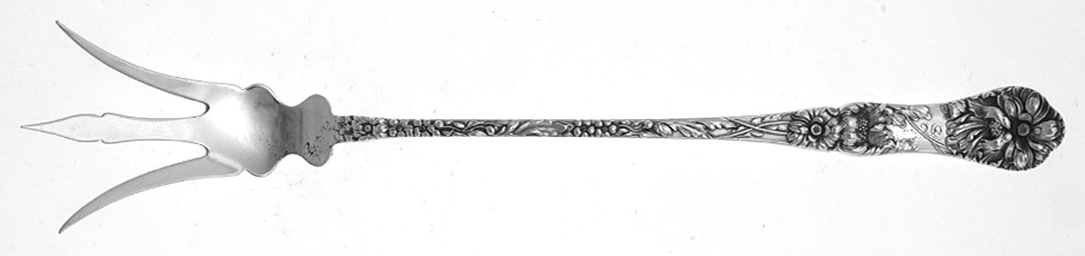 Yetive (Sterling, 1896) Large Lettuce Serving Fork by Mount Vernon-1
