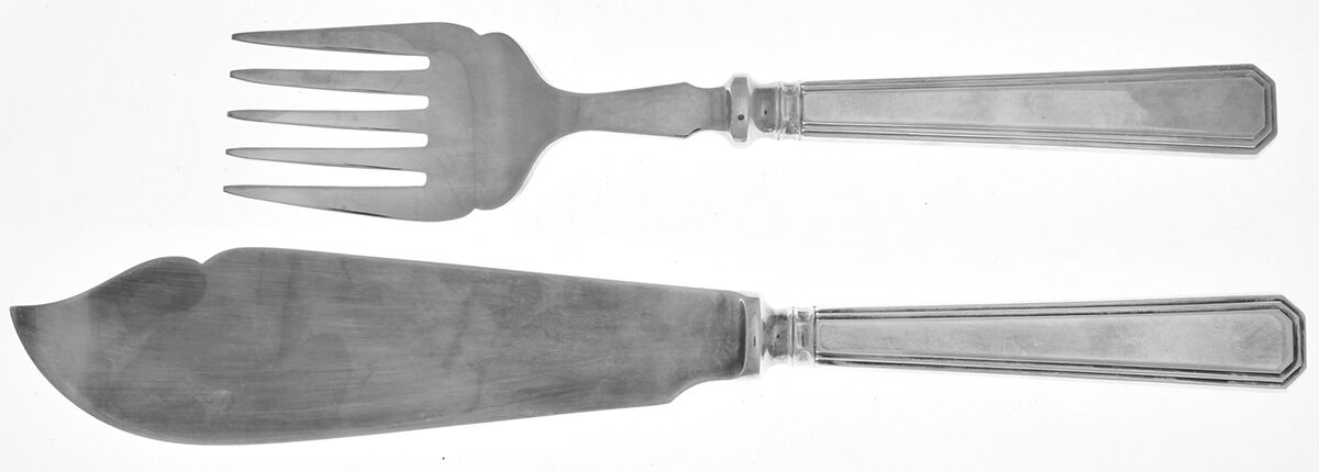 MWE2 (Silverplate) Hollow Handle Fish Serving Set, Silverplate Blade by Mappin & Webb-1