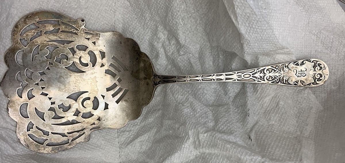 Sheraton (Sterling, 1906-1912, No Monograms) Solid Asparagus Server by Mount Vernon-1
