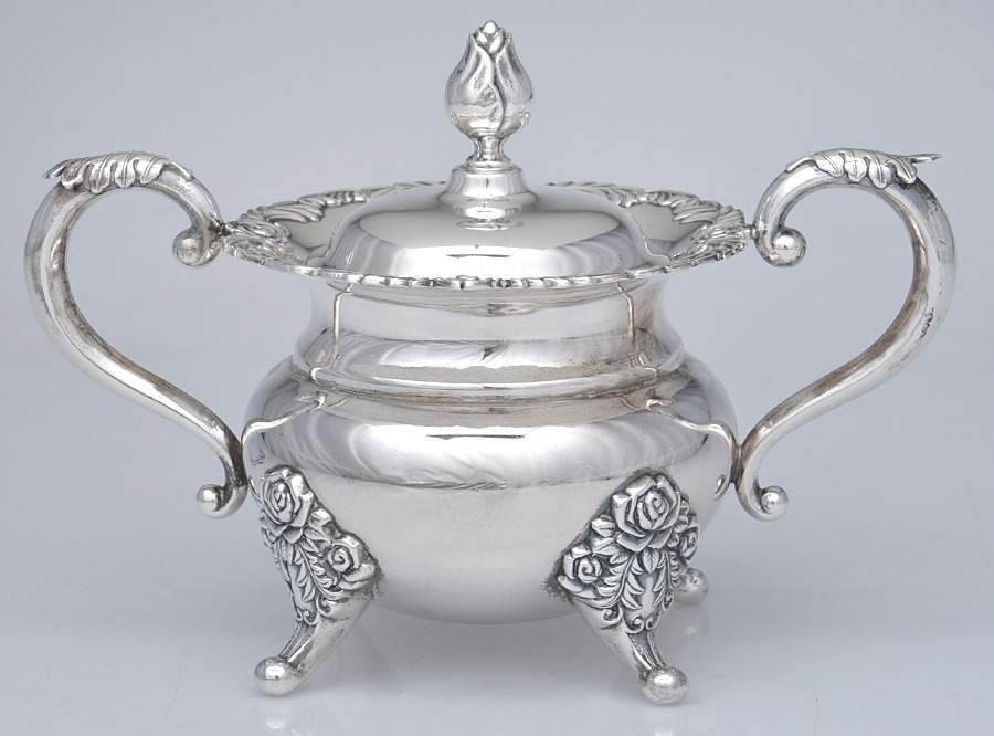 Georgian Fluted II (Sterling, Hollowware) Sugar Bowl & Lid by Miyata-1