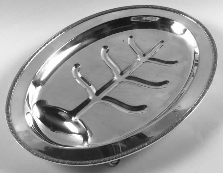 370 (Silverplate, Hollowware) Meat Platter with Well Tree by Middletown Silver Co-1