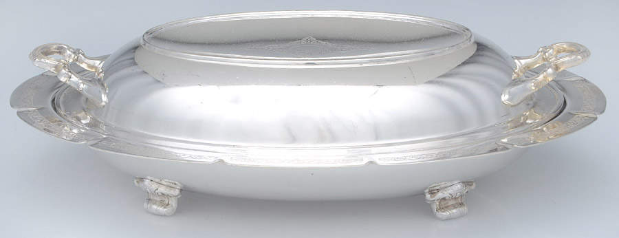 Francis I (Silverplate, Hollowware) (2 Pc) 11" Oval Double Vegetable by Meriden Britannia -1