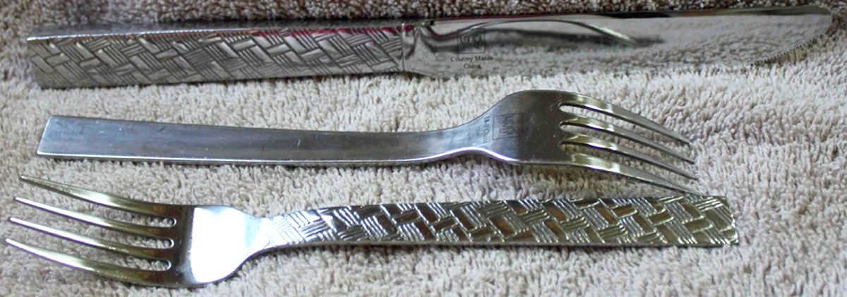 Country Manor (Stainless) Fork by Mikasa-1
