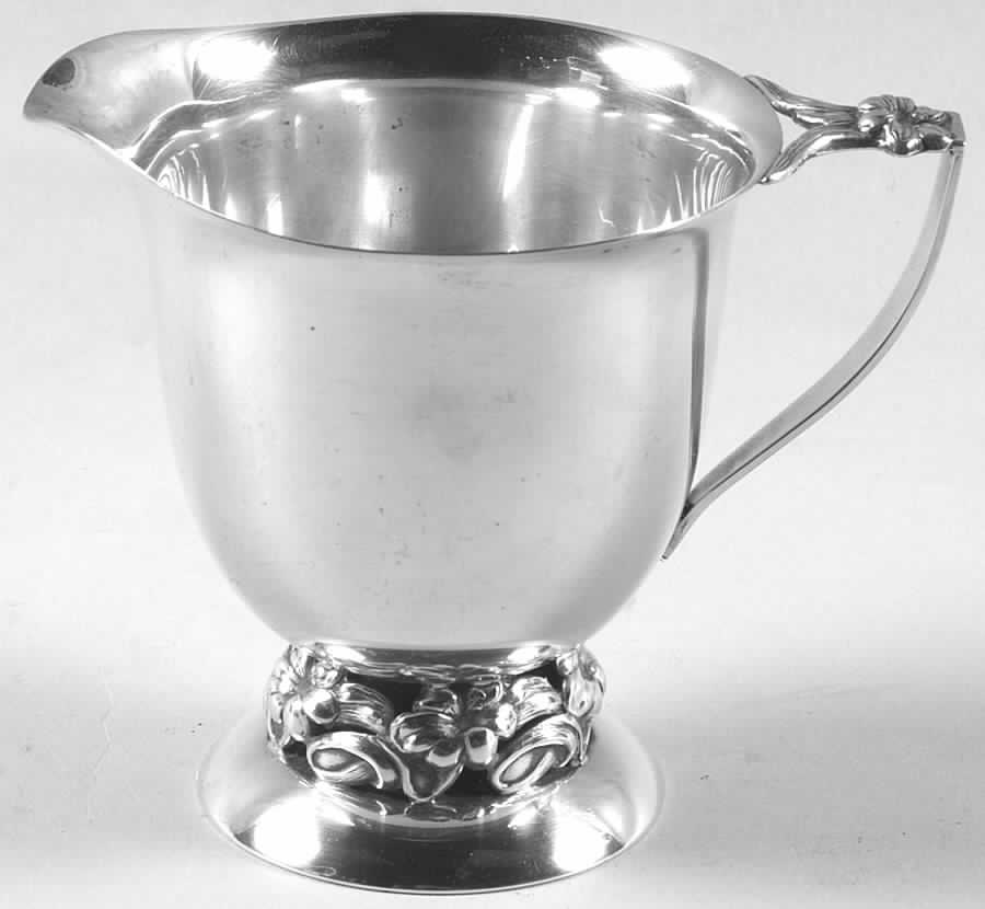 1116 (Sterling, Hollowware) Mini Creamer by Mueck-Cary-1
