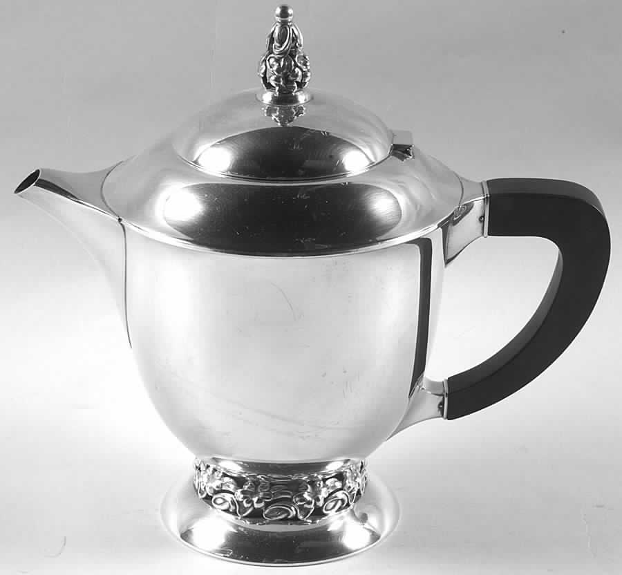 1116 (Sterling, Hollowware) Mini Teapot by Mueck-Cary-1