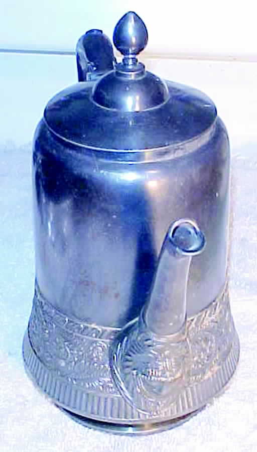 1975 (Silverplate, Hollowware) Silverplate Coffee Pot by Meriden Britannia -1