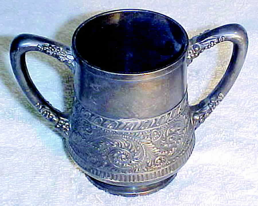 1975 (Silverplate, Hollowware) Sugar Bowl No Lid by Meriden Britannia -1