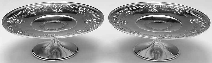 1067A (Sterling, Hollowware) Pair of Sterling Compotes by Meriden Britannia -1
