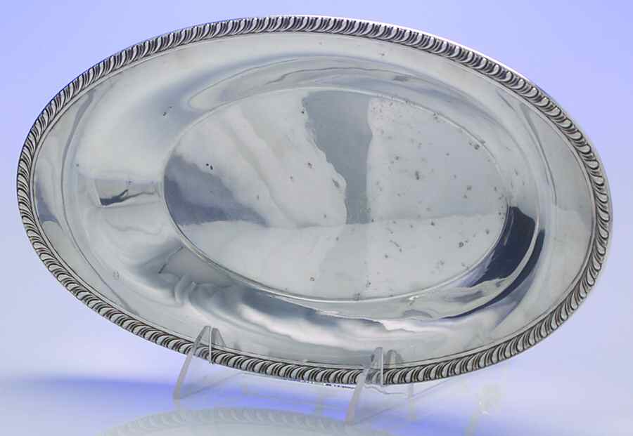 Gadroonette (Sterling, 1938, Hollowware) Sterling Bread Tray by Manchester-1
