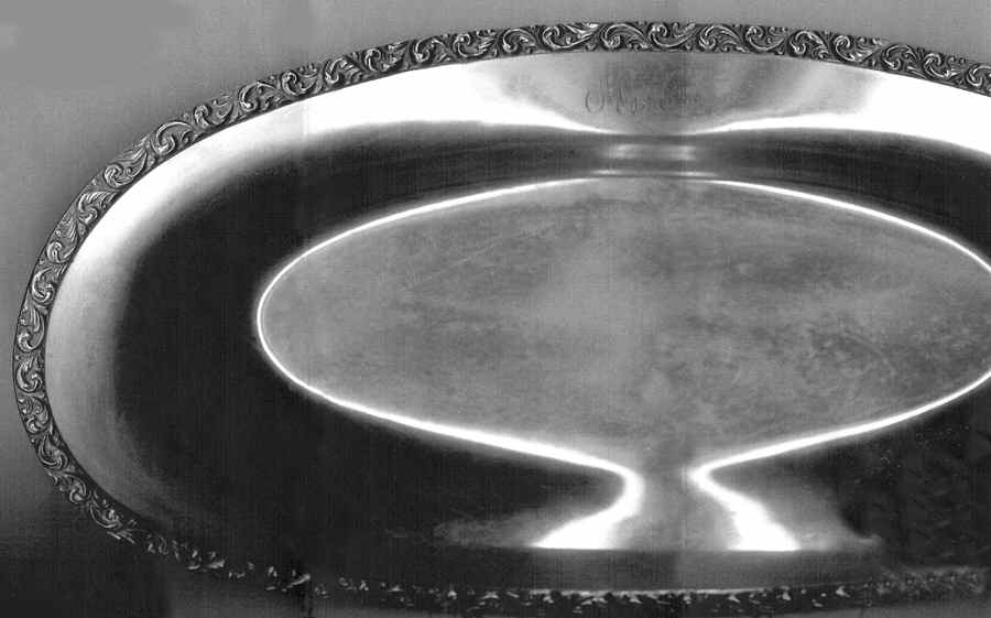 8111 (Silverplate, Hollowware) 12" Bread Tray by Middletown Silver Co-1