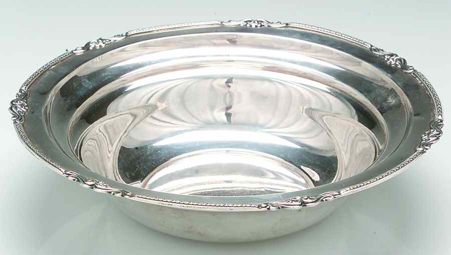 1530 (Sterling, Hollowware) 10" Round Vegetable Bowl by Mueck-Cary-1