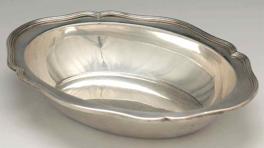 H50 (Sterling, Hollowware) 9" Oval Vegetable Bowl by Mount Vernon-1